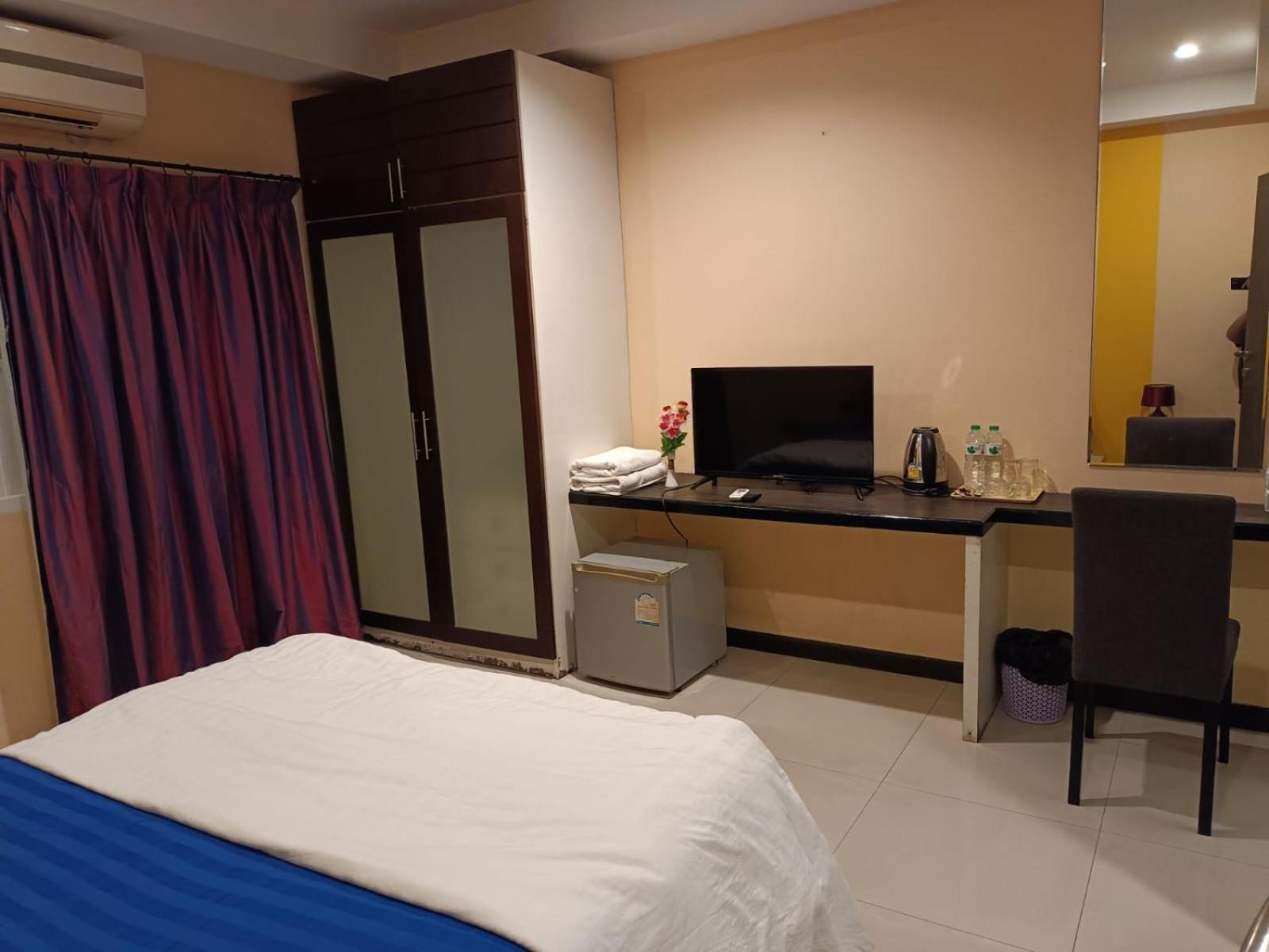 Aura Inn Rooms 파타야 외부 사진