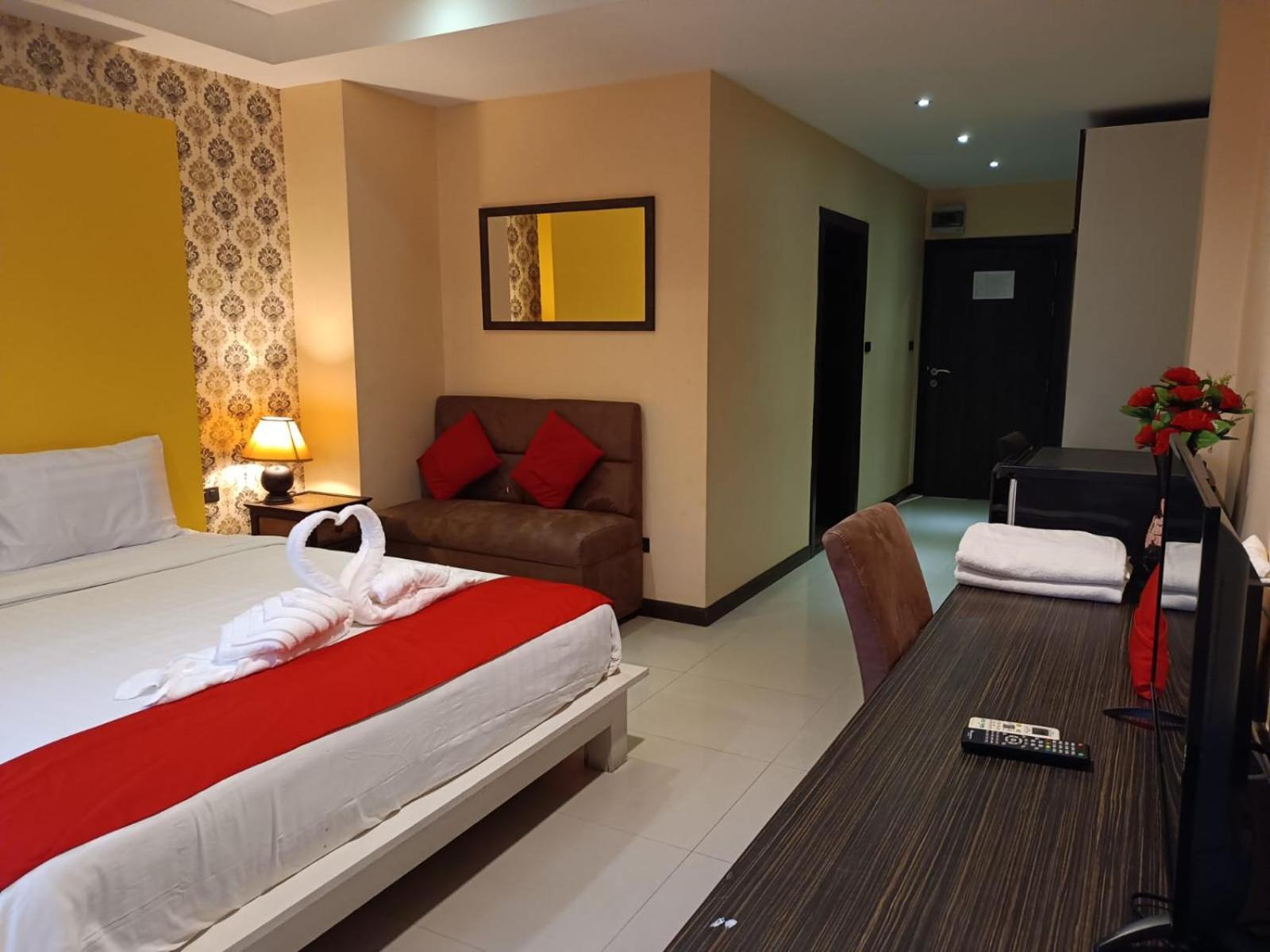 Aura Inn Rooms 파타야 외부 사진